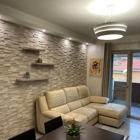 Da Gin Apartment บอซามารีนา ภายนอก รูปภาพ